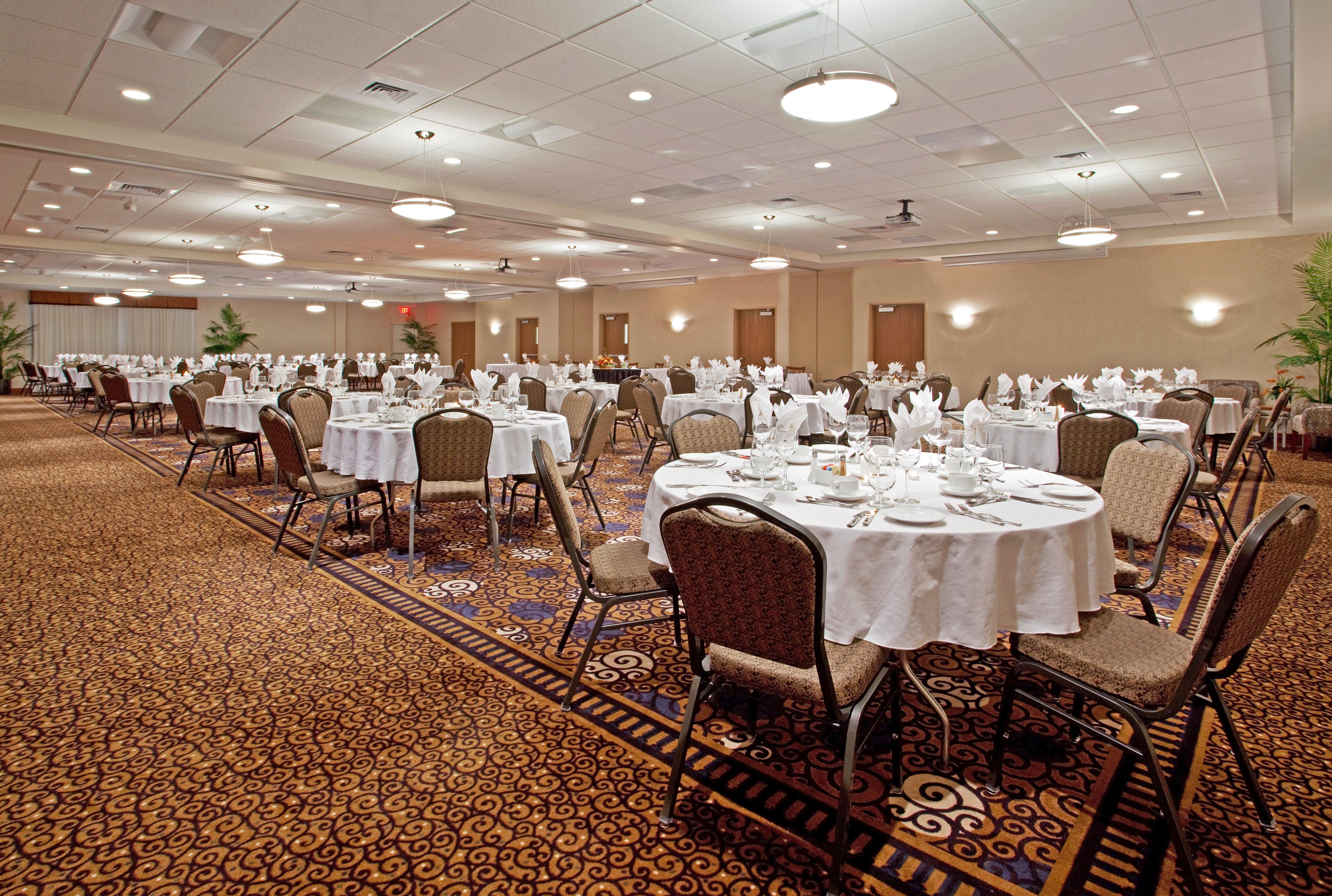 Holiday Inn Purdue - Fort Wayne By Ihg מראה חיצוני תמונה