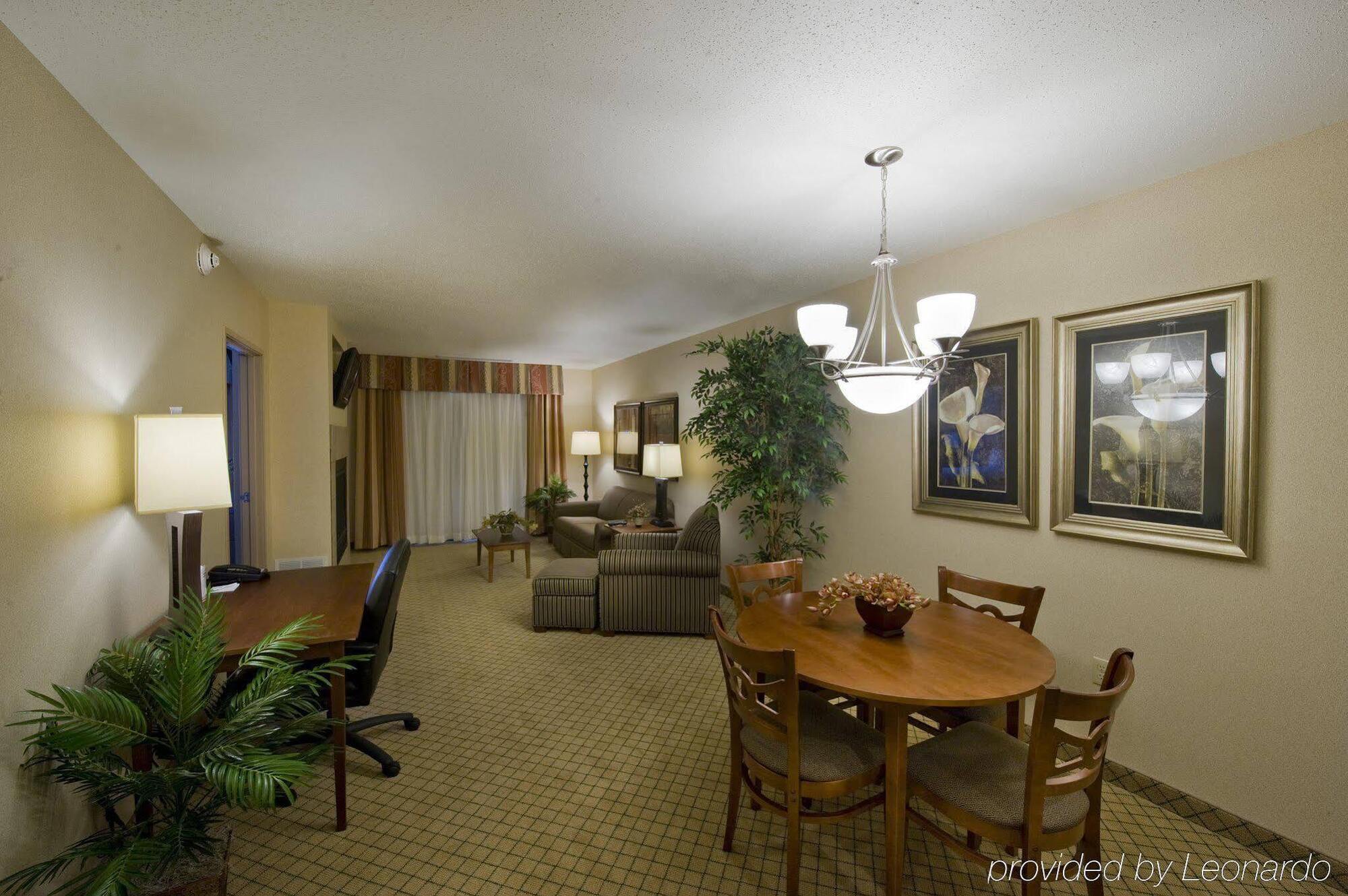 Holiday Inn Purdue - Fort Wayne By Ihg מראה חיצוני תמונה